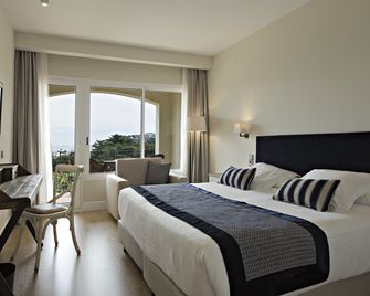 Hotel Aigua Blava - Begur - Bedroom