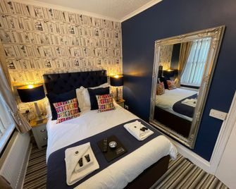 Delovely Hotel - Blackpool - Quarto
