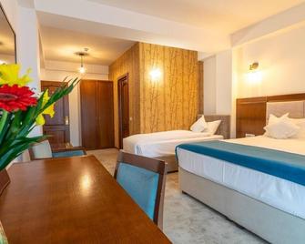 Hotel Buchenland - Gura Humorului