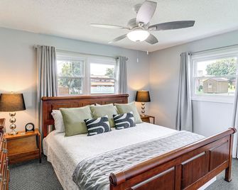 Retreat w/ Fenced Backyard in Kingsport! - Kingsport - Bedroom
