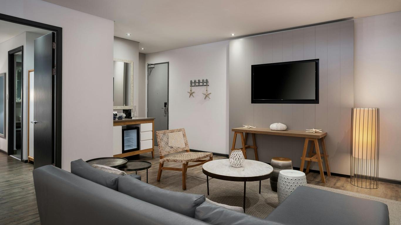 Protea Hotel by Marriott Cape Town Sea Point