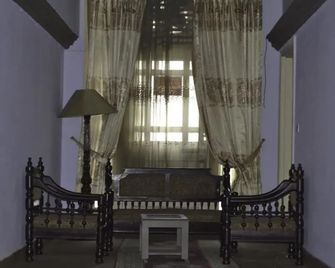 Sandal Bar Hotel - Faisalābād - Lobby