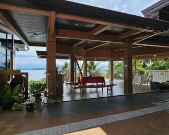 Eagles Nest Beach Resort - Davao - Hall d’entrée