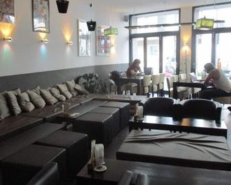 Station - Hostel for Backpackers - Cologne - Lounge