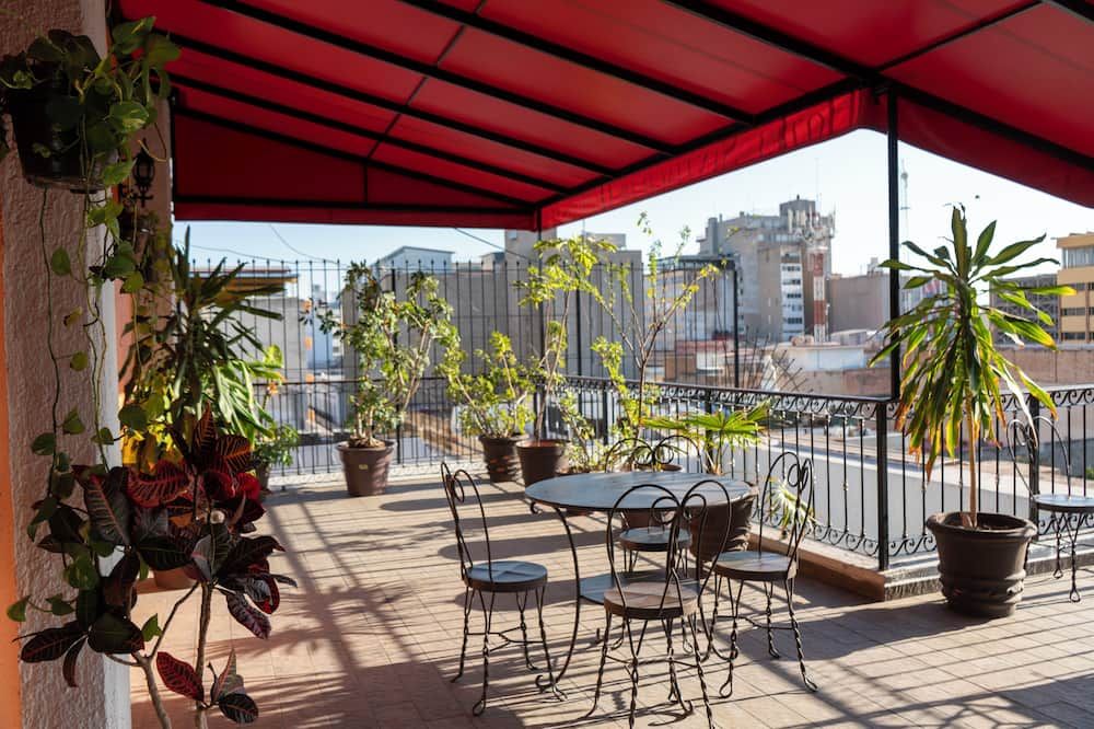 هوتل سانتياجو دي كومبوستيلا - غوادالاجارا (مكسيكو) - شرفة