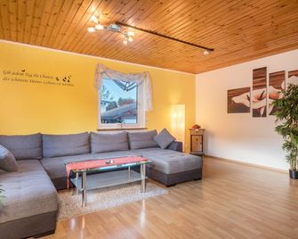 Ferienwohnung Sonnenschein - Langenargen - Wohnzimmer