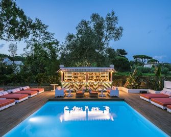 Hôtel La Tartane Saint-Tropez - סן טרופה - בריכה