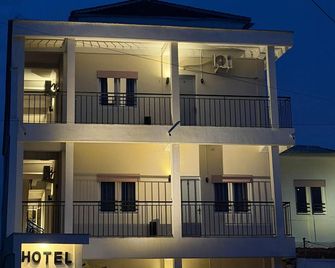 Hotel Arda Bali - Negara - Edificio