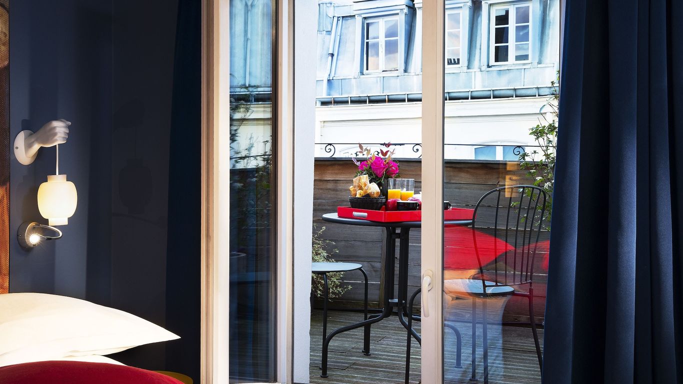 فندق ليه تياتر