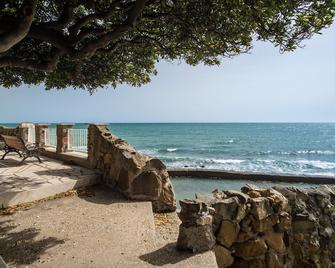 Villa Mg Hotel - Santa Marinella - Beach