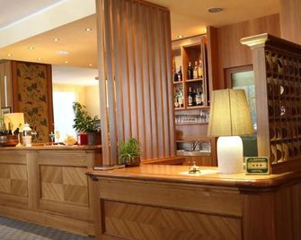 Hotel Residence Valverde - Champoluc - Rezeption