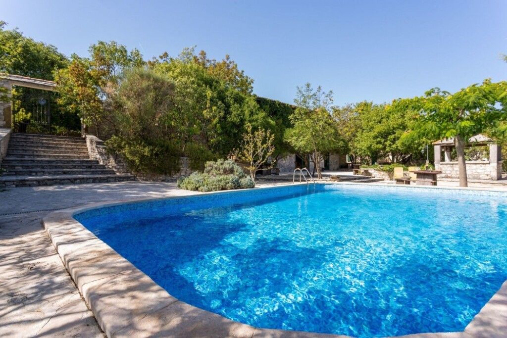 بوتيك رومز باي نونو بان