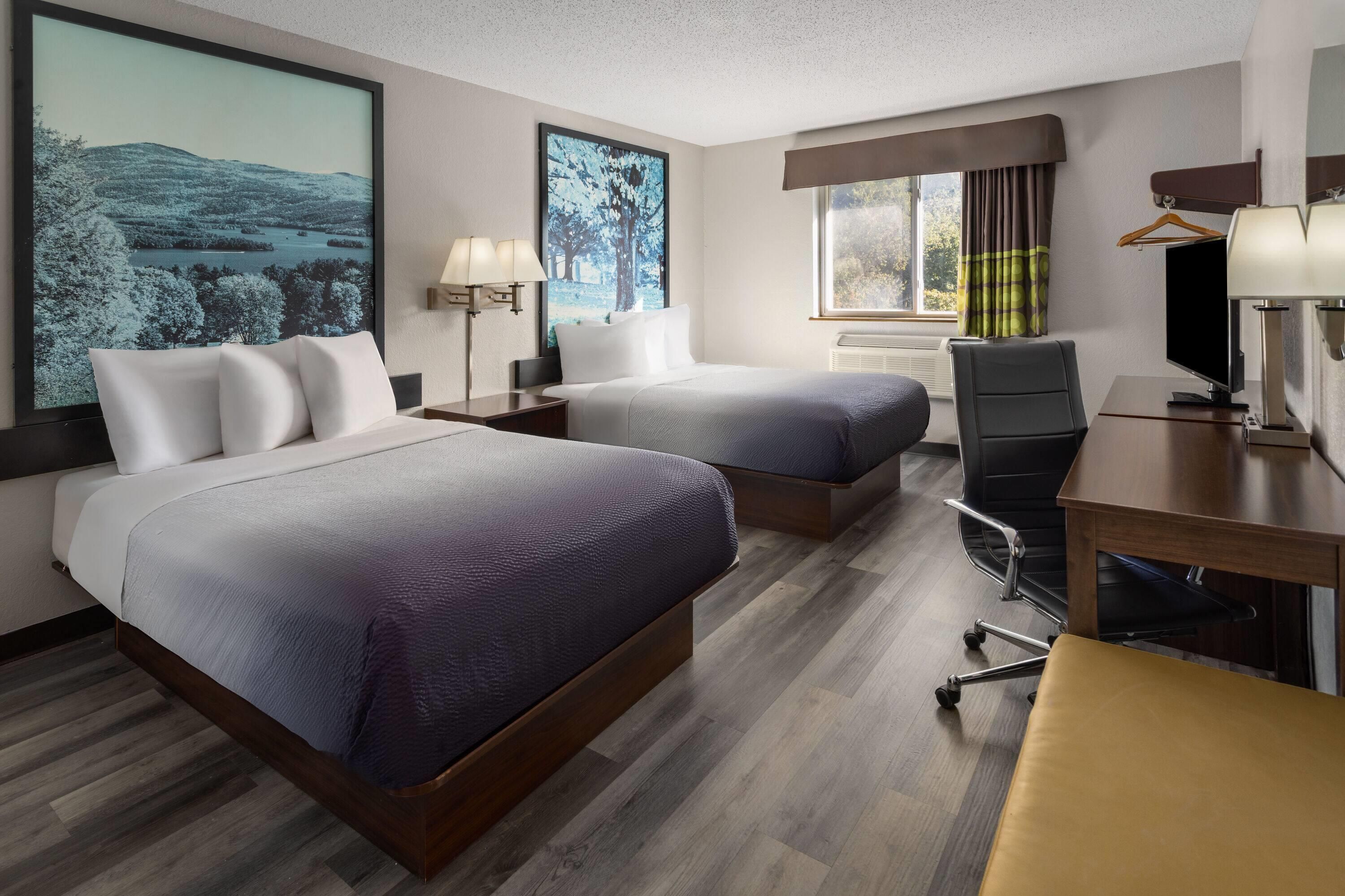 Super 8 by Wyndham Latham/Albany Airport - Latham - Habitación