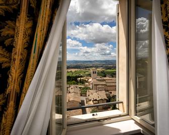 Hotel Fontebella - Assisi - Balkong
