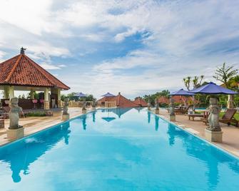 Taman Surgawi Resort & Spa - Amlapura - Svømmebasseng