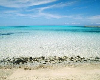 B&B Guest House Il Porto Vecchio - Stintino - Playa