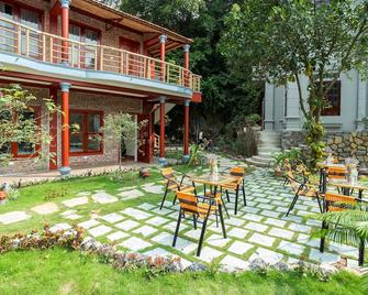 Tam Coc Luxury Homestay - Ninh Binh - Binnenhof