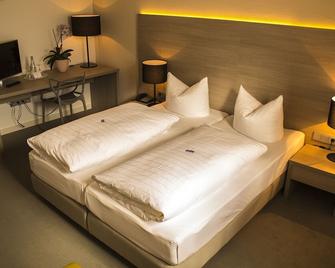 Garni Hotel Schmaus - Viechtach - Schlafzimmer