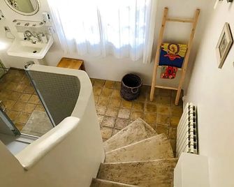 Mas Lou Piastoun - Fayence - Trappen