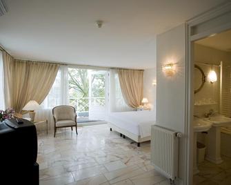 Hotel Schimmelpenninck Huys - חרונינגן - חדר שינה