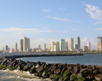 8 Adriatico Homestay - S - Manila - Bedroom