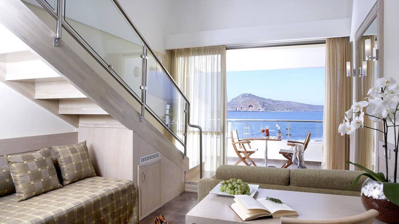 Thalassa Beach Resort & Spa (Adults Only)