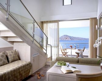 Thalassa Beach Resort & Spa (Adults Only) - Nea Kydonia - Pokój dzienny