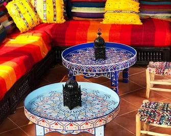 Azul Guest House Taghazout Bay - Hostel - Agadir - Living room