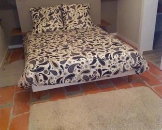 Ode au Bonheur St Georges sur Cher - Saint-Georges-sur-Cher - Slaapkamer