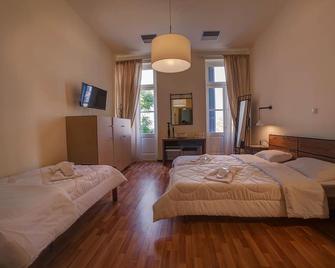 Soho Athinas 60 - Atenas - Habitación
