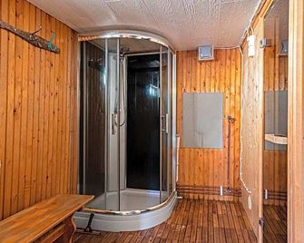 Gilleråsvägen 13 C - Salen
