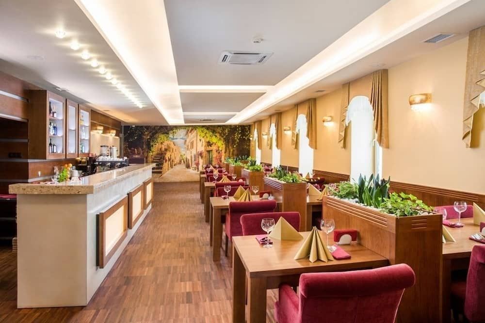 Grein Hotel - Rzeszow - Restaurang