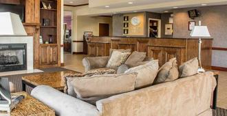Comfort Suites Huntsville MidCity District at Research Park - Huntsville - Sala de estar