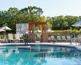 Grand Crowne Resort - Branson - Pool