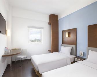 Amaris Hotel Gorontalo - Gorontalo
