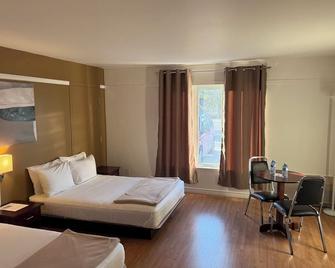 Hôtel Saint-Côme - Saint-Côme - Bedroom