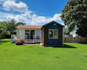 Peaceful/Pet Friendly/Fully fenced/WiFi/Smart TV/Sky-Sports/Walk to Town - Coromandel - Bâtiment