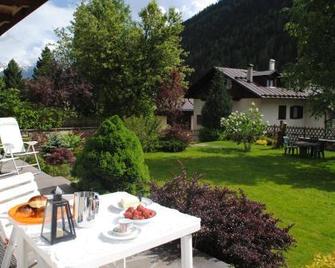 Appartamenti Casavacanzepejo - Peio - Patio