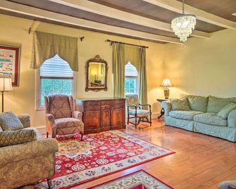 Vintage Louisiana Vacation Rental Home - New Roads - Sala de estar