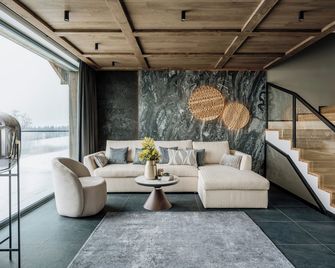 Crystal Pine Spa Villas - Loftaffair Collection - Закопане - Вітальня