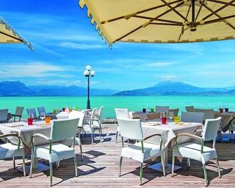 Hotel Lugana Parco Al Lago - Sirmione - Restaurang