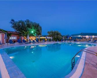 Callinica Hotel - Tsilivi - Pool