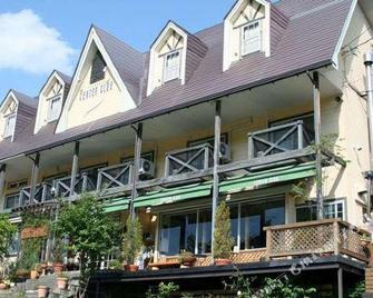 Hill Side Inn Center Club - Minamiuonuma - Building