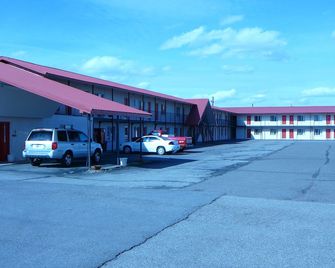 Narrow Gauge Railroad Inn - Antonito - Edificio