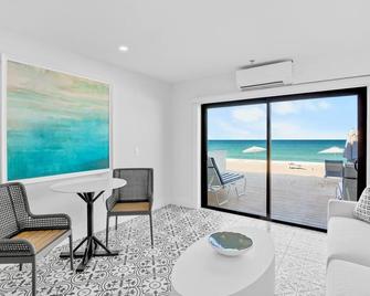 Seaside At Anna Maria Island Inn - Bradenton Beach - Huiskamer