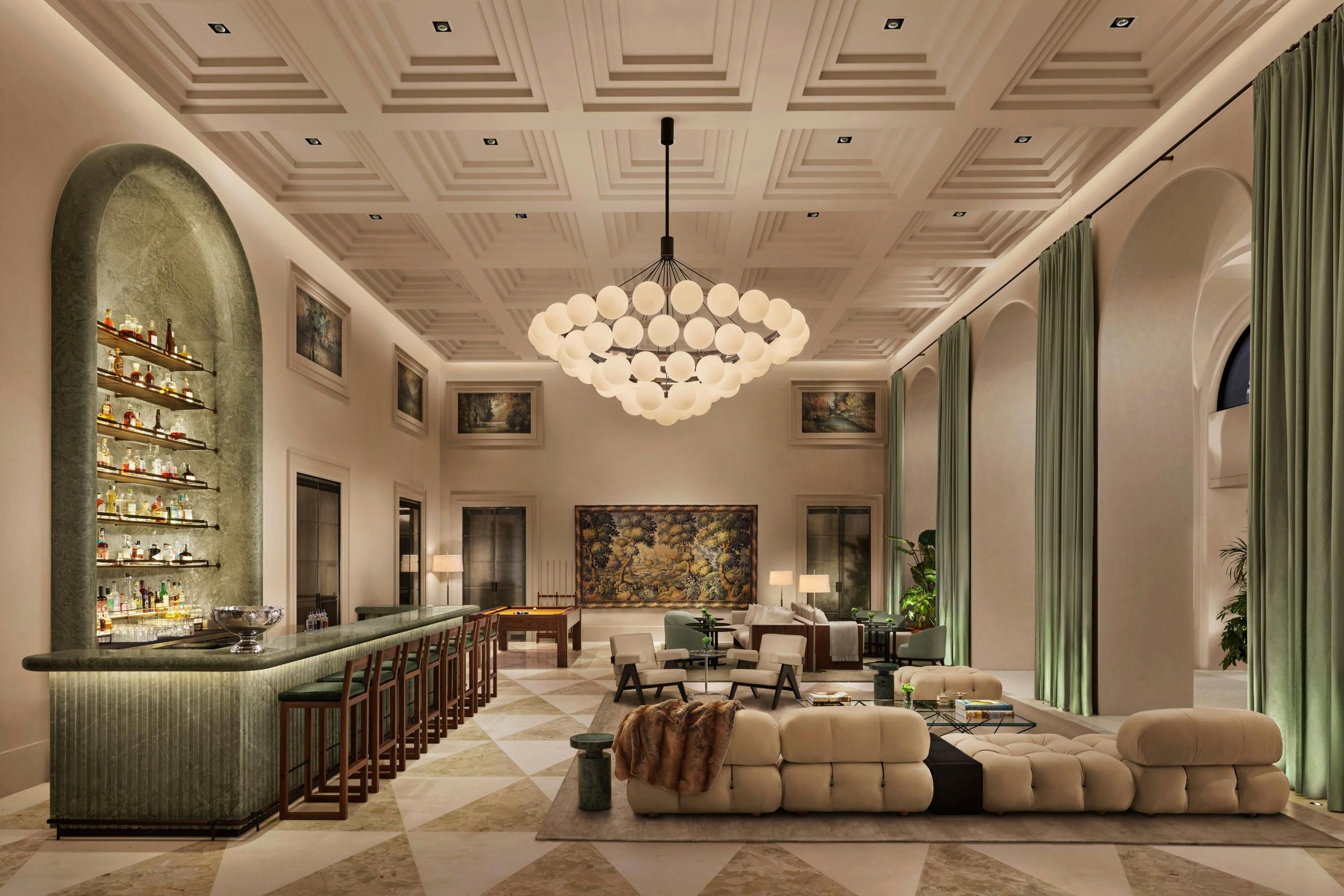 The Lake Como EDITION(SM)