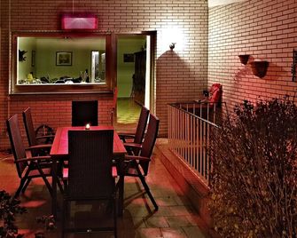 Ferienhaus 'Auberge Jolie' - Aachen - Restoran