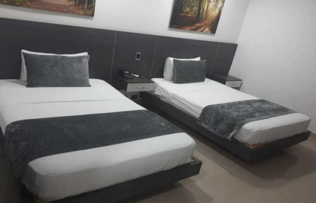 أوتل كالي 10 إكسبريس