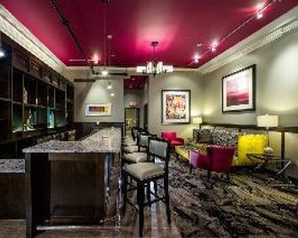 The Parker Inn & Suites - Schenectady - Bar