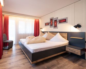 Garni Hotel Torkelbündte - Bad Ragaz - Bedroom